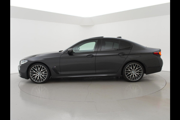 BMW 5 Serie 540i M-SPORT 3.0I 333 PK SEDAN + NAPPA LEDER / LASER LED / HEAD-UP / SCHUIFDAK