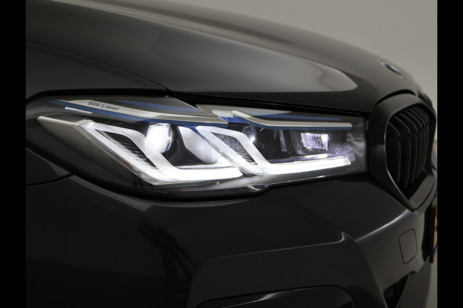 BMW 5 Serie 540i M-SPORT 3.0I 333 PK SEDAN + NAPPA LEDER / LASER LED / HEAD-UP / SCHUIFDAK