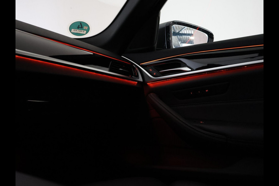 BMW 5 Serie 540i M-SPORT 3.0I 333 PK SEDAN + NAPPA LEDER / LASER LED / HEAD-UP / SCHUIFDAK