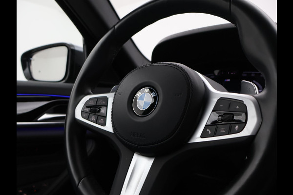 BMW 5 Serie 540i M-SPORT 3.0I 333 PK SEDAN + NAPPA LEDER / LASER LED / HEAD-UP / SCHUIFDAK