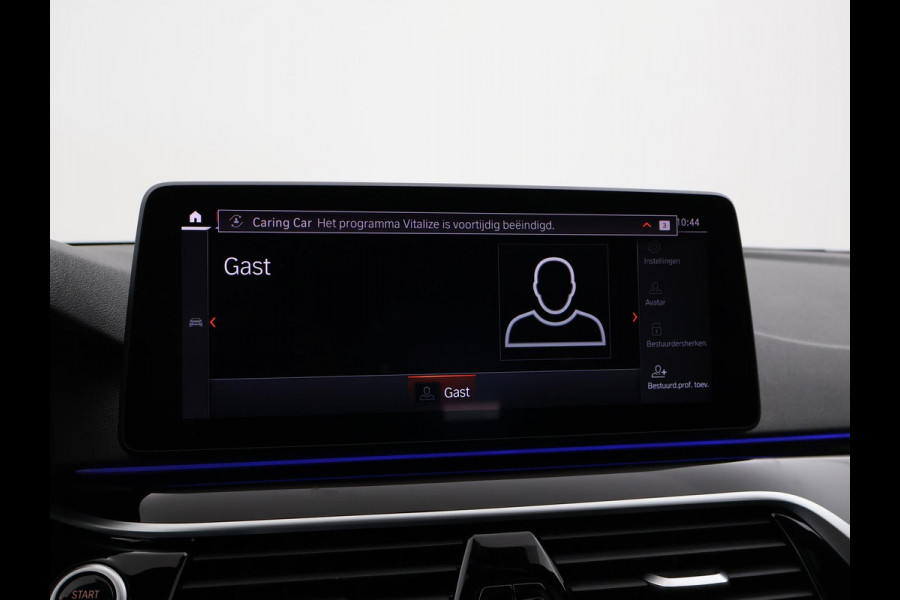 BMW 5 Serie 540i M-SPORT 3.0I 333 PK SEDAN + NAPPA LEDER / LASER LED / HEAD-UP / SCHUIFDAK