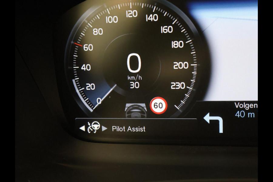 Volvo V90 2.0 T4 190 PK AUT. + WEGKL. TREKHAAK / ADAPTIVE CRUISE / STOELVERW. V+A / LED