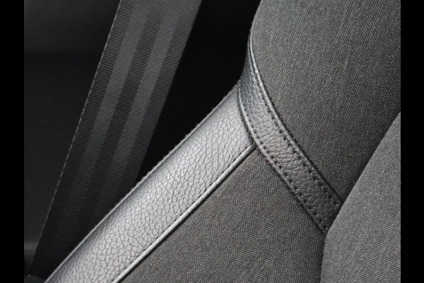 Volvo V90 2.0 T4 190 PK AUT. + WEGKL. TREKHAAK / ADAPTIVE CRUISE / STOELVERW. V+A / LED