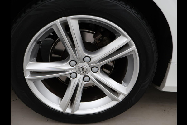 Volvo V90 2.0 T4 190 PK AUT. + WEGKL. TREKHAAK / ADAPTIVE CRUISE / STOELVERW. V+A / LED