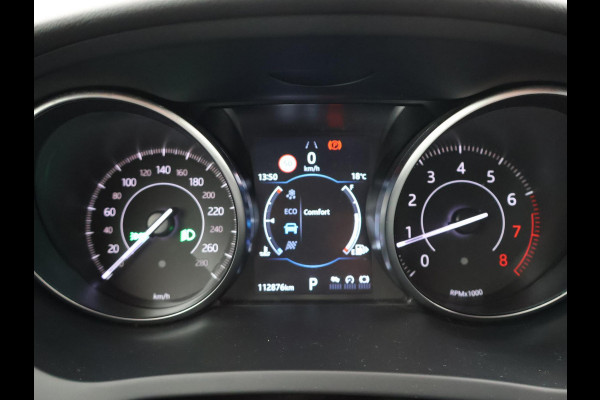 Jaguar E-Pace 2.0 TURBO P250 AWD R-DYNAMIC SE + PANORAMA / LEDER / CAMERA