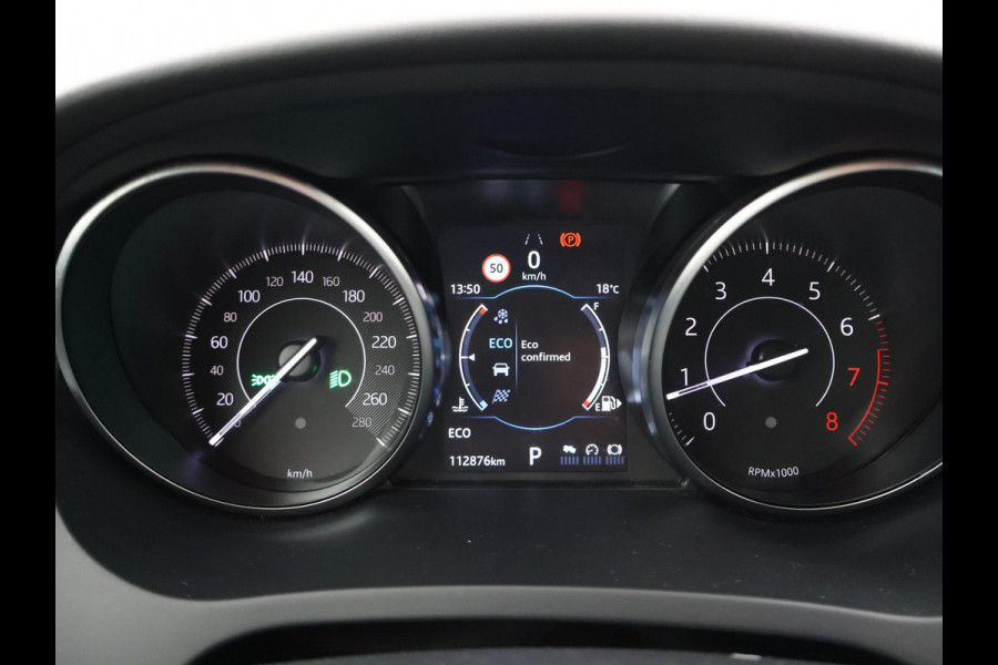 Jaguar E-Pace 2.0 TURBO P250 AWD R-DYNAMIC SE + PANORAMA / LEDER / CAMERA