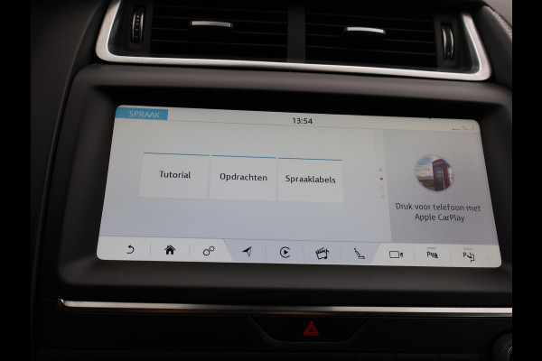 Jaguar E-Pace 2.0 TURBO P250 AWD R-DYNAMIC SE + PANORAMA / LEDER / CAMERA