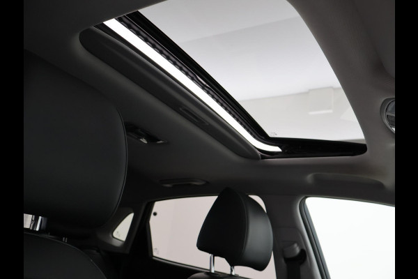 Hyundai Kona EV PREMIUM 64 kWh + SCHUIFDAK | KRELL AUDIO | STOELVENTILATIE | HEAD-UP | LEDER | ADAPTIVE CRUISE