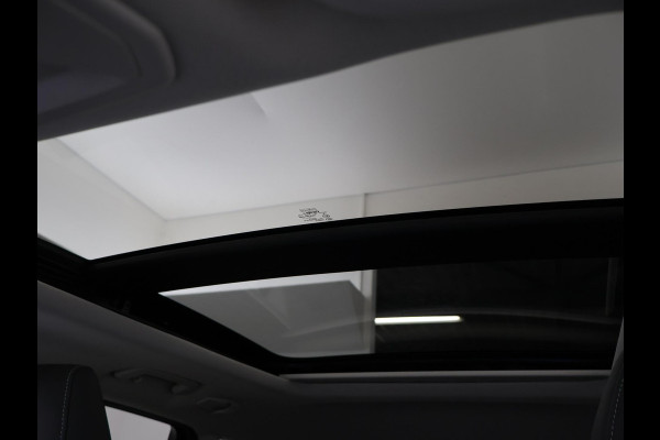 Ford Kuga 1.5 182 PK AWD AUT. + PANORAMA | CAMERA | CARPLAY | STOELVERW. | XENON | CRUISE CONTROL