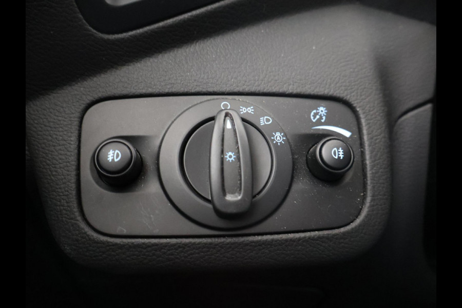 Ford Kuga 1.5 182 PK AWD AUT. + PANORAMA | CAMERA | CARPLAY | STOELVERW. | XENON | CRUISE CONTROL