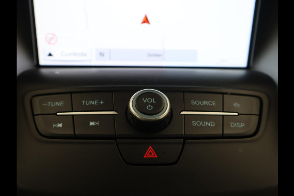 Ford Kuga 1.5 182 PK AWD AUT. + PANORAMA | CAMERA | CARPLAY | STOELVERW. | XENON | CRUISE CONTROL