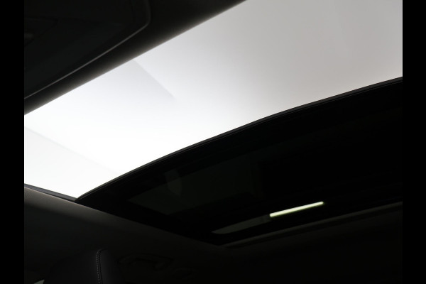 Ford Kuga 1.5 182 PK AWD AUT. + PANORAMA | CAMERA | CARPLAY | STOELVERW. | XENON | CRUISE CONTROL