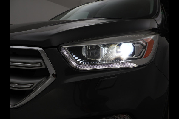 Ford Kuga 1.5 182 PK AWD AUT. + PANORAMA | CAMERA | CARPLAY | STOELVERW. | XENON | CRUISE CONTROL