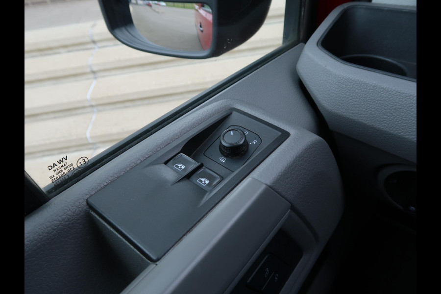 MAN TGE 30 2.0 *DEALER ONDERHOUDEN* + APPLE CARPLAY / CAMERA / NAVIGATIE