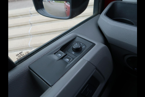 MAN TGE 30 2.0 *DEALER ONDERHOUDEN* + APPLE CARPLAY / CAMERA / NAVIGATIE