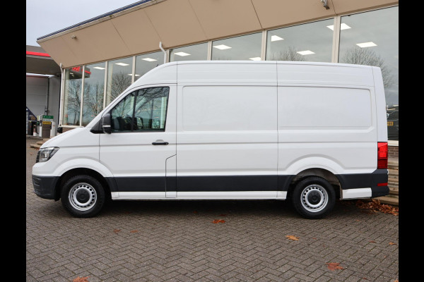 Volkswagen Crafter 35 2.0 TDI 140 PK L3H3 + 3000 KG TREKHAAK + NAVIGATIE / CAMERA / DAB / APPLE CARPLAY