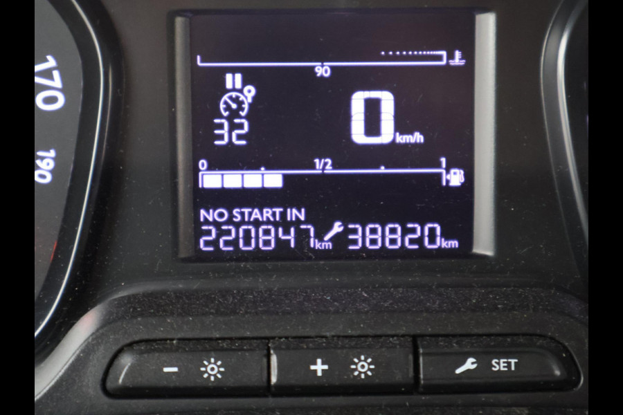 Toyota ProAce Worker 2.0 D-4D 122 PK COOL COMFORT + CAMERA / AIRCO / TREKHAAK / CRUISE CONTROL