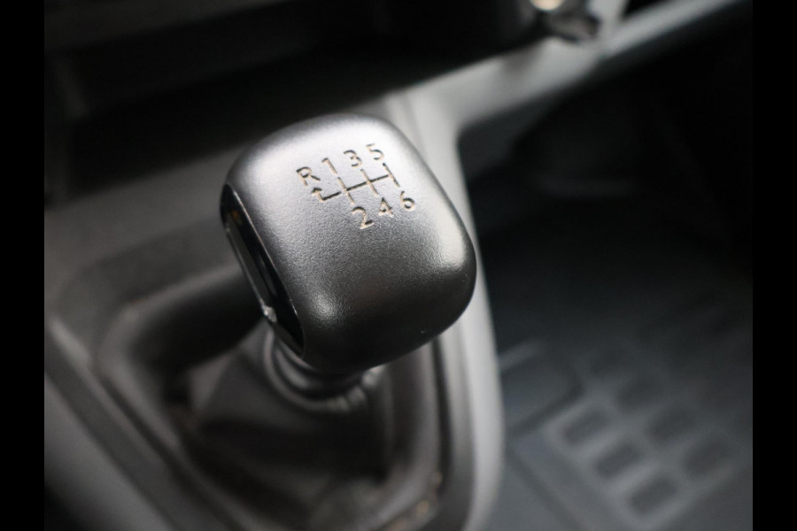 Toyota ProAce Worker 2.0 D-4D 122 PK COOL COMFORT + CAMERA / AIRCO / TREKHAAK / CRUISE CONTROL