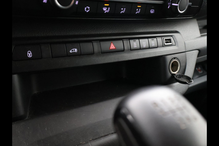 Toyota ProAce Worker 2.0 D-4D 122 PK COOL COMFORT + CAMERA / AIRCO / TREKHAAK / CRUISE CONTROL