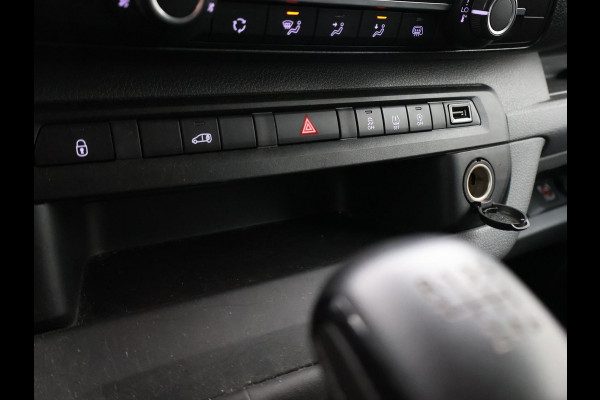 Toyota ProAce Worker 2.0 D-4D 122 PK COOL COMFORT + CAMERA / AIRCO / TREKHAAK / CRUISE CONTROL