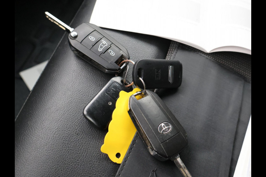 Toyota ProAce Worker 2.0 D-4D 122 PK COOL COMFORT + CAMERA / AIRCO / TREKHAAK / CRUISE CONTROL