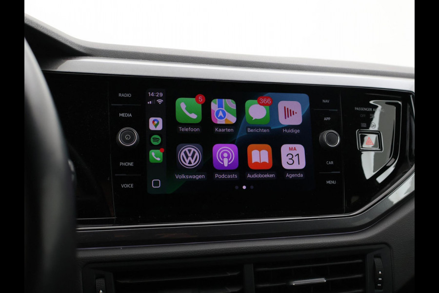 Volkswagen Polo 1.0 TSI 95 PK R-LINE HIGHLINE + ADAPTIVE CRUISE | BEATS AUDIO | APPLE CARPLAY | CLIMATE CONTROL