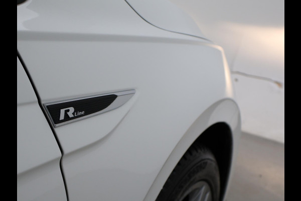 Volkswagen Polo 1.0 TSI 95 PK R-LINE HIGHLINE + ADAPTIVE CRUISE | BEATS AUDIO | APPLE CARPLAY | CLIMATE CONTROL