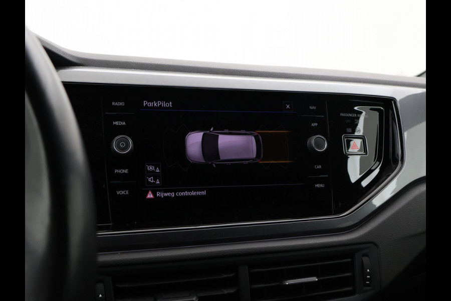 Volkswagen Polo 1.0 TSI 95 PK R-LINE HIGHLINE + ADAPTIVE CRUISE | BEATS AUDIO | APPLE CARPLAY | CLIMATE CONTROL