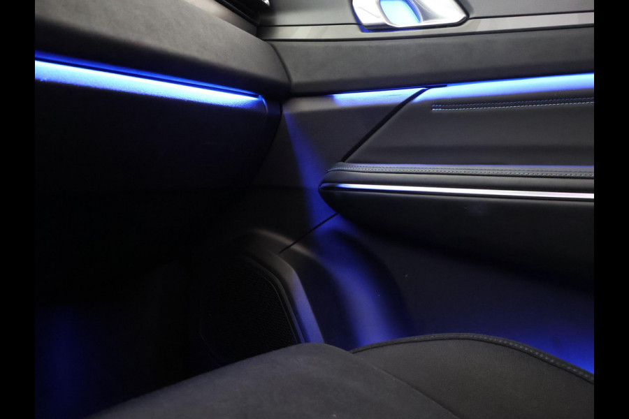 Lynk & Co 01 1.5 HYBRID 261 PK AUT. + 360 CAMERA | PANORAMA | SFEERVERLICHTING | ADAPTIVE CRUISE | FULL LED