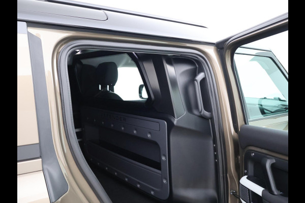 Land Rover Defender 2.0 D240 110 GRIJS KENTEKEN + PANORAMADAK | 360 CAMERA | WEGKL. TREKHAAK | MERIDIAN | LUCHTVERING