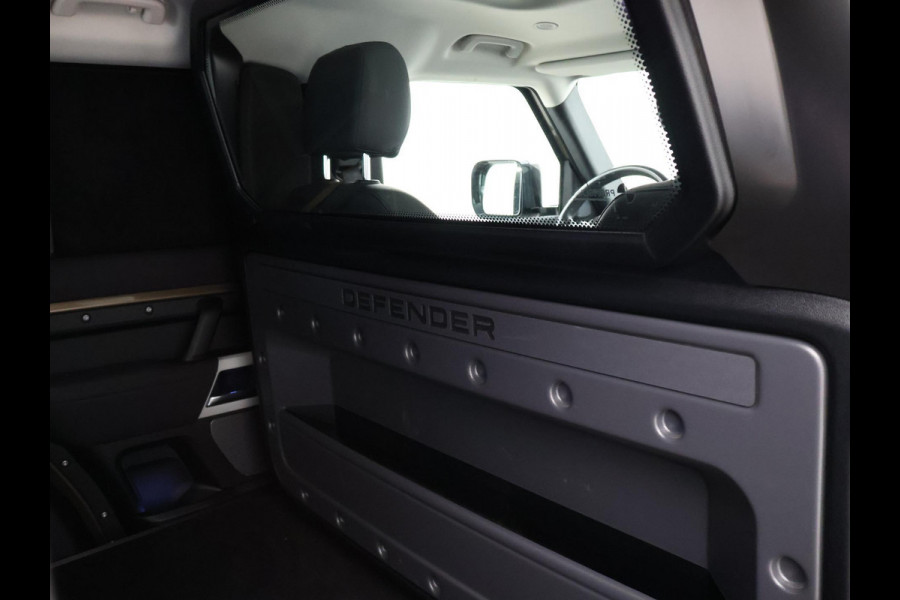 Land Rover Defender 2.0 D240 110 GRIJS KENTEKEN + PANORAMADAK | 360 CAMERA | WEGKL. TREKHAAK | MERIDIAN | LUCHTVERING