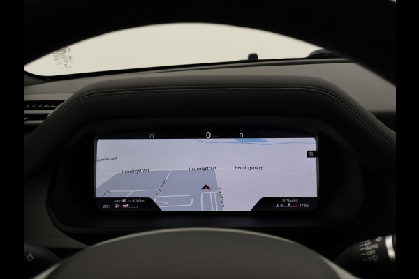 Land Rover Defender 2.0 D240 110 GRIJS KENTEKEN + PANORAMADAK | 360 CAMERA | WEGKL. TREKHAAK | MERIDIAN | LUCHTVERING