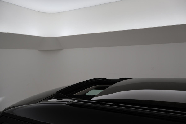 Land Rover Defender 2.0 D240 110 GRIJS KENTEKEN + PANORAMADAK | 360 CAMERA | WEGKL. TREKHAAK | MERIDIAN | LUCHTVERING