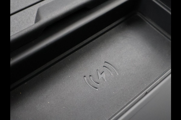 Land Rover Defender 2.0 D240 110 GRIJS KENTEKEN + PANORAMADAK | 360 CAMERA | WEGKL. TREKHAAK | MERIDIAN | LUCHTVERING