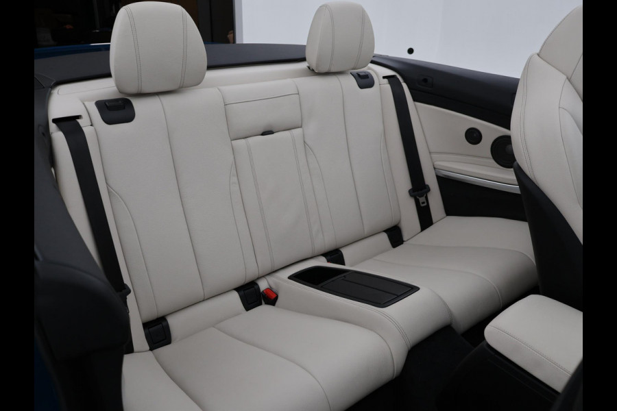 BMW 4 Serie Cabrio 420i M-SPORT + NEKVERWARMING | HEAD-UP | DAB | HARMAN/KARDON | MEMORY | CAMERA | SPORTSTOELEN