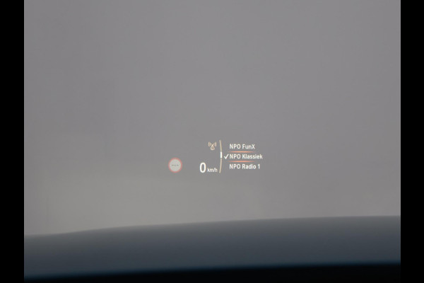 BMW 4 Serie Cabrio 420i M-SPORT + NEKVERWARMING | HEAD-UP | DAB | HARMAN/KARDON | MEMORY | CAMERA | SPORTSTOELEN