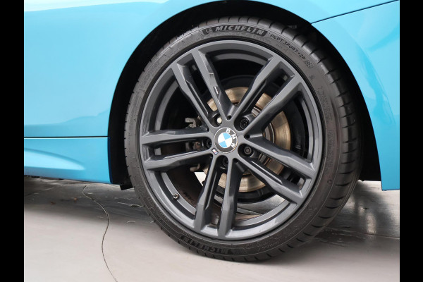 BMW 4 Serie Cabrio 420i M-SPORT + NEKVERWARMING | HEAD-UP | DAB | HARMAN/KARDON | MEMORY | CAMERA | SPORTSTOELEN