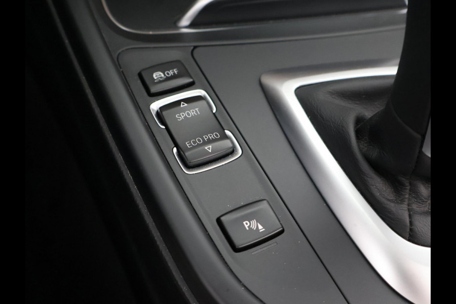 BMW 4 Serie Cabrio 420i M-SPORT + NEKVERWARMING | HEAD-UP | DAB | HARMAN/KARDON | MEMORY | CAMERA | SPORTSTOELEN