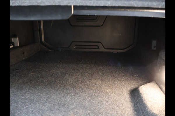 BMW 4 Serie Cabrio 420i M-SPORT + NEKVERWARMING | HEAD-UP | DAB | HARMAN/KARDON | MEMORY | CAMERA | SPORTSTOELEN