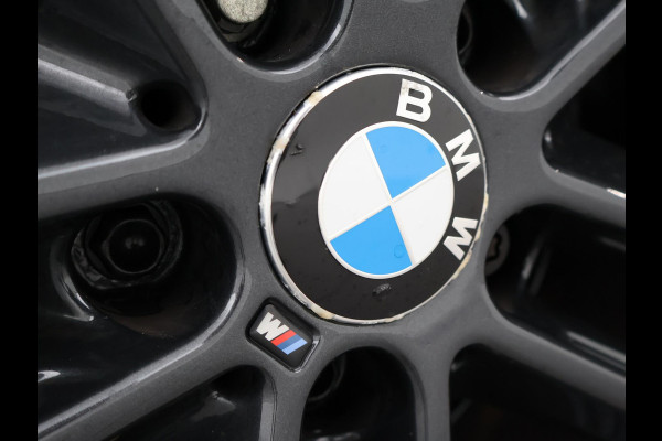 BMW 4 Serie Cabrio 420i M-SPORT + NEKVERWARMING | HEAD-UP | DAB | HARMAN/KARDON | MEMORY | CAMERA | SPORTSTOELEN