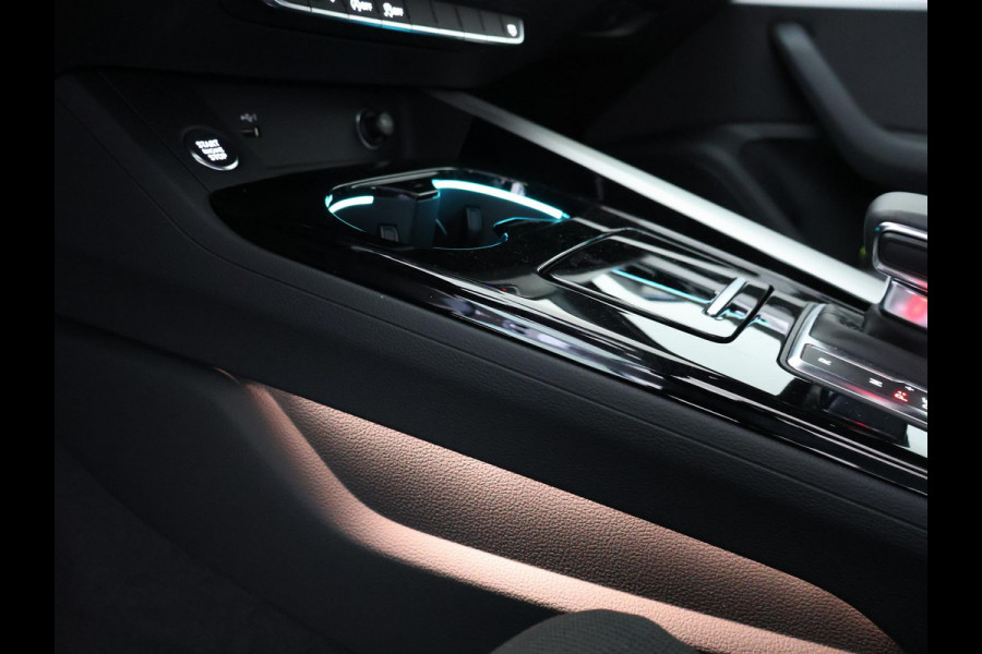 Audi A4 Limousine 35 TFSI 150 PK AUT. *999 KM!* + VIRTUAL COCKPIT | SFEERVERLICHTING | 19 INCH