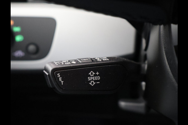 Audi A4 Limousine 35 TFSI 150 PK AUT. *999 KM!* + VIRTUAL COCKPIT | SFEERVERLICHTING | 19 INCH