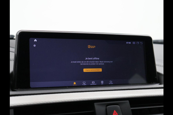 BMW 1-serie M140i 340 PK M-SPORT AUT8 + HARMAN/KARDON | 19 INCH | SPORTUITLAAT | CAMERA | STOELVERWARMING