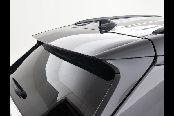 Toyota RAV4 2.5 HYBRID AWD BI-TONE + TREKHAAK | CARPLAY | CAMERA | STUUR/STOELVERWARMING