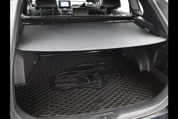 Toyota RAV4 2.5 HYBRID AWD BI-TONE + TREKHAAK | CARPLAY | CAMERA | STUUR/STOELVERWARMING
