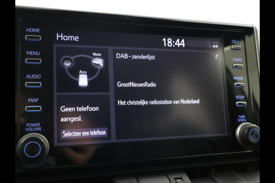 Toyota RAV4 2.5 HYBRID AWD BI-TONE + TREKHAAK | CARPLAY | CAMERA | STUUR/STOELVERWARMING