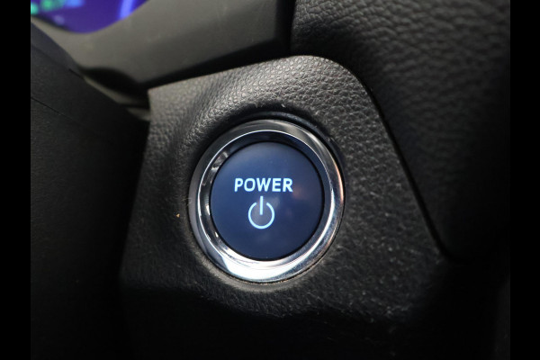 Toyota RAV4 2.5 HYBRID AWD BI-TONE + TREKHAAK | CARPLAY | CAMERA | STUUR/STOELVERWARMING