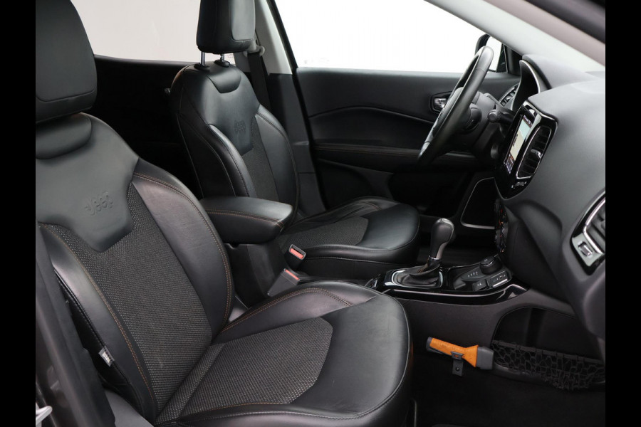 Jeep Compass 1.4 MULTIAIR 170 PK AUT. 4X4 LIMITED + BEATS AUDIO | APPLE CARPLAY | STUURVERWARMING