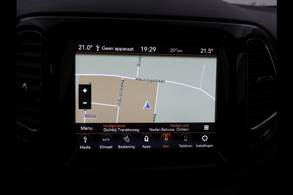 Jeep Compass 1.4 MULTIAIR 170 PK AUT. 4X4 LIMITED + BEATS AUDIO | APPLE CARPLAY | STUURVERWARMING