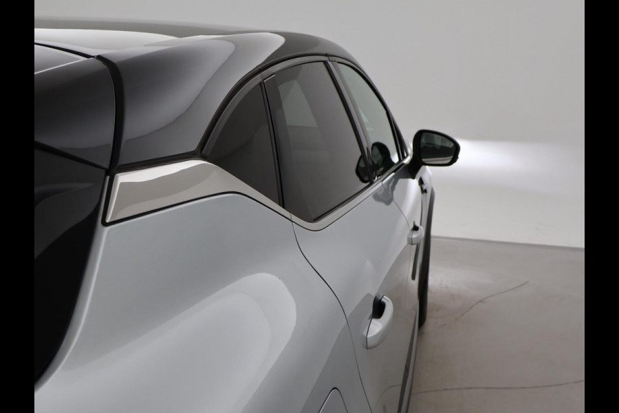 Renault Captur 1.0 TCe 100 PK INTENS + APPLE CARPLAY / SFEERVERLICHTING / TREKHAAK